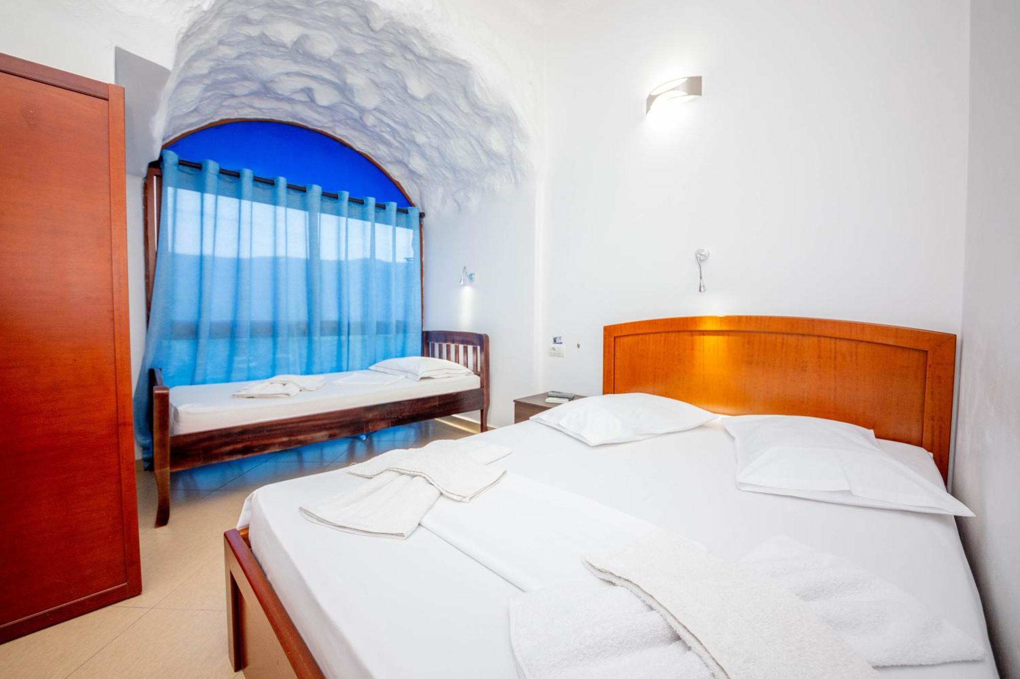 Hotel Shpella Berat Eksteriør billede