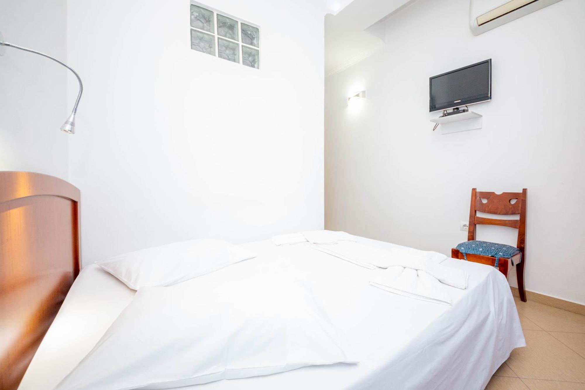 Hotel Shpella Berat Eksteriør billede